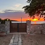 Eva Seaside House